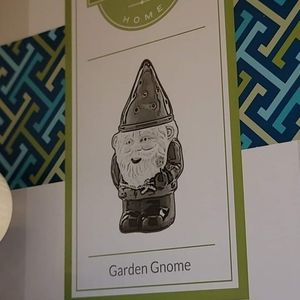 Scentsy Warmer (NIB) Garden Gnome